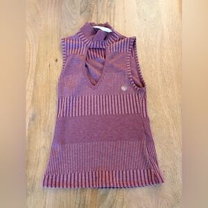 PacSun Ribbed Sleeveless V-Neck Knit Top in Mauve
